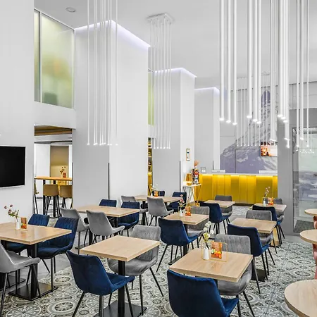 12 Revay Hotel-3