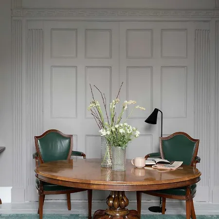 Pembroke Hall-3