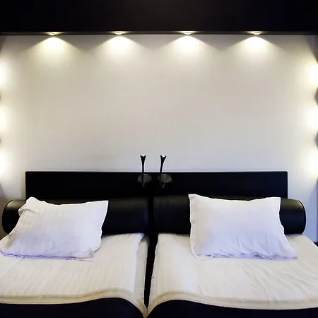 Hotel Lundia-3