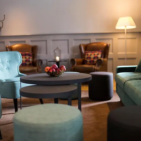 Home Hotel Uman-2