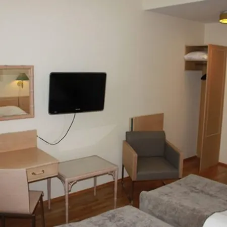 Mitt Hotell & Apartments-2