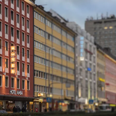 Hotel Amba-2