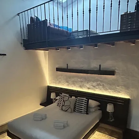 Basilica View, City Center, Spectacular Suite-3