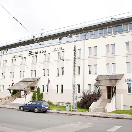 Kolonna Hotel Brigita-2