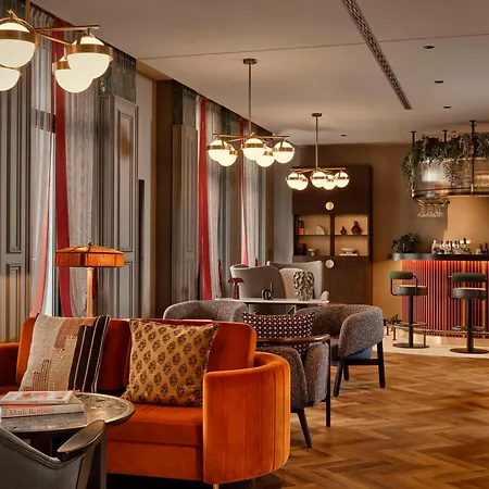 Radisson Red Berlin Kudamm-3
