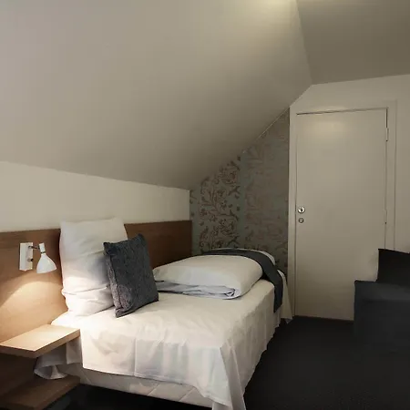 Savoy Hotel-3