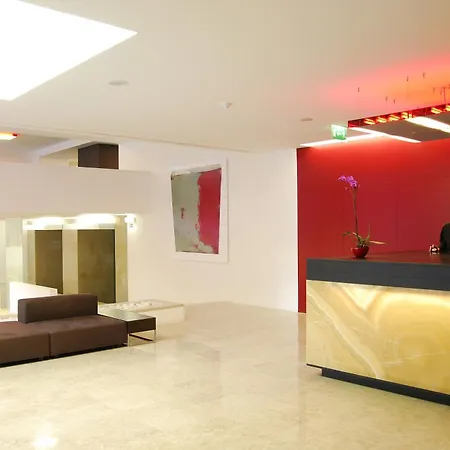Hotel Jeronimos 8-3