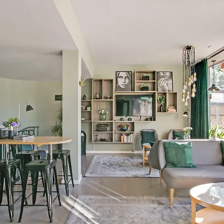 First Hotel Brommaplan-2