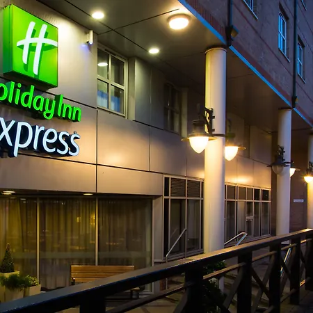 Holiday Inn Express London-Hammersmith By Ihg-2