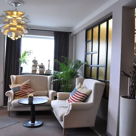 Strand Hotell-3