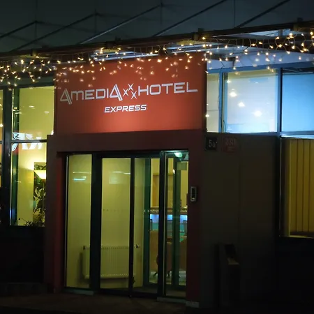 Amedia Express Prague, Trademark Collection By Wyndham-2