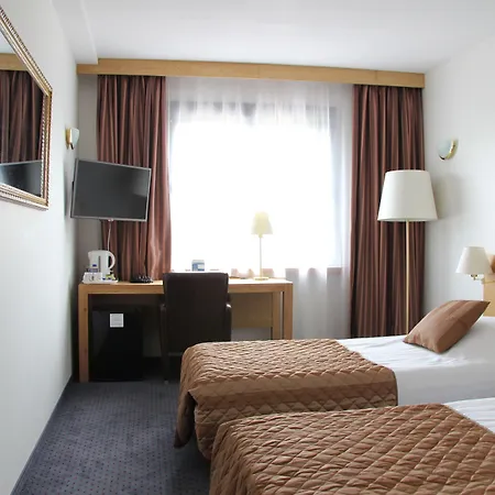 Bastion Hotel Utrecht-3
