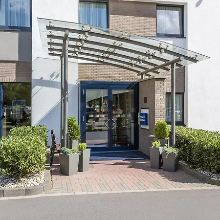 Holiday Inn Express Cologne Muelheim By Ihg-2