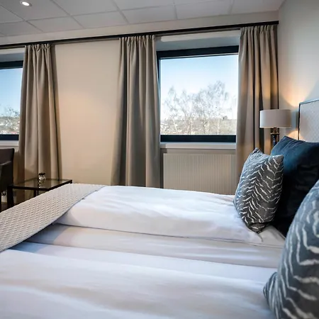 Quality Hotel Grand Royal-3