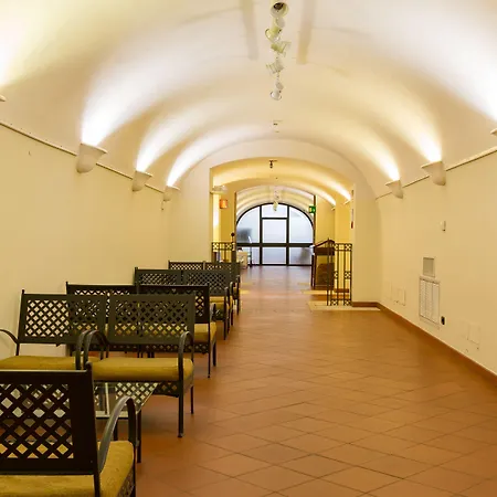 Domus Sessoriana-3