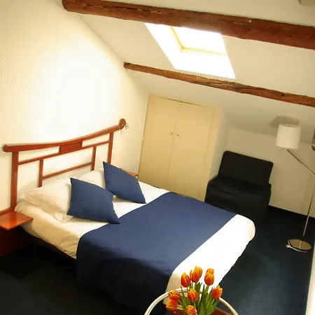 Hotel Univers-2