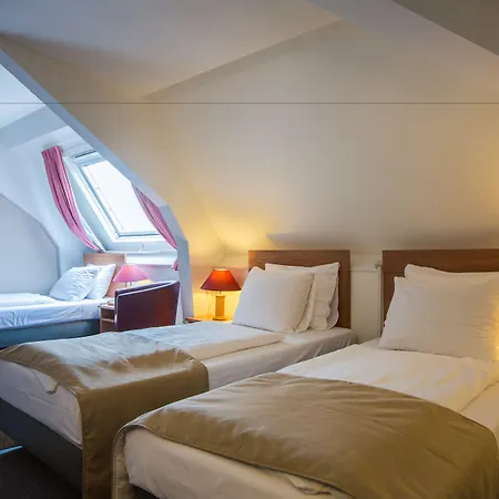 Rho Hotel-3