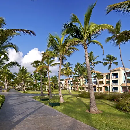 Ocean Blue & Sand Beach Resort-3