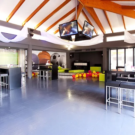 Globales Torrenova (Adults Only)-3