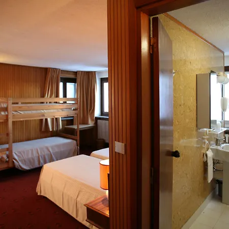 Hotel Lo Stambecco-3