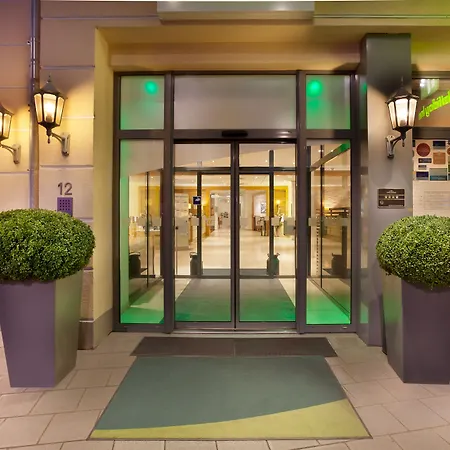 Holiday Inn Nuernberg City Centre By Ihg-3