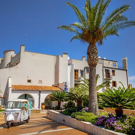 Hotel Baia Del Capitano-2