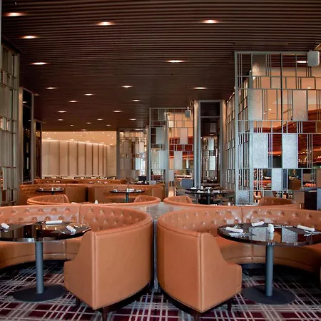 The Ritz-Carlton Jakarta, Mega Kuningan-3