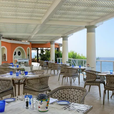 Grand Hotel Royal-2