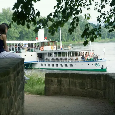 Schloss Hotel Dresden Pillnitz-3