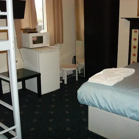 Forest Gate Hotel - Free Parking Limited Spaces-3