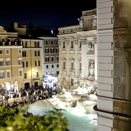 Relais Fontana Di Trevi Hotel-3