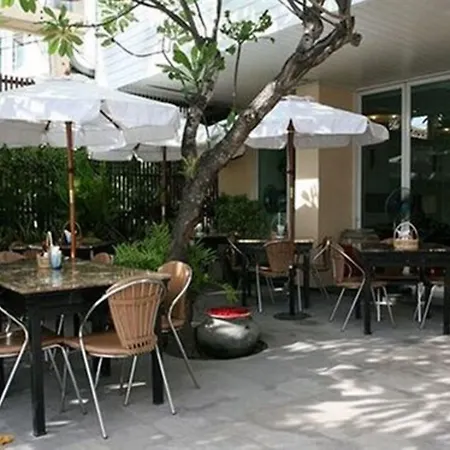 Baboona Beachfront Living-2
