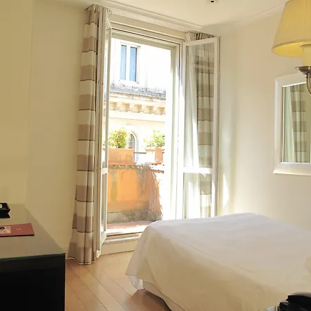 Hotel Albergo Santa Chiara-3