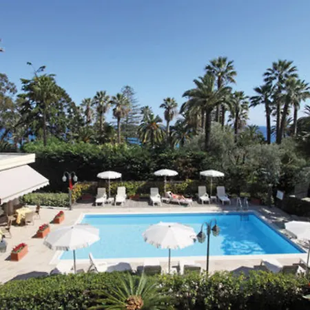 Hotel Paradiso-3