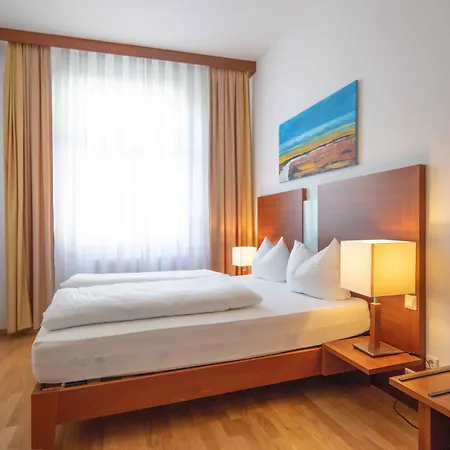 Hotel Graf Zeppelin-3