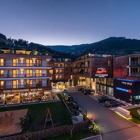 Alpenparks Hotel & Apartment Central Zell Am See-2