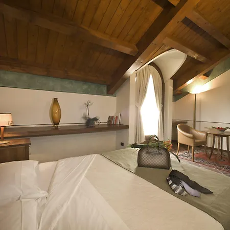 Albergo Dell'Agenzia-3