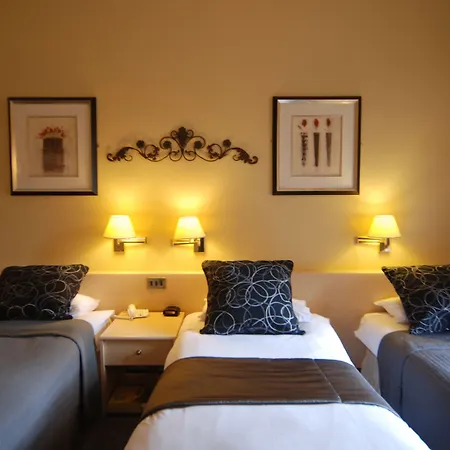 Thistle Hotel-3