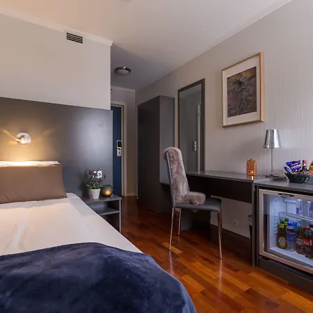 Enter Viking Hotel-3