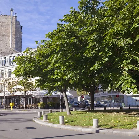 Hotel De La Place Des Alpes-2
