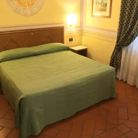 Albergo San Martino & Depandance-3