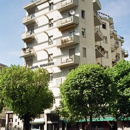Hotel Engadina-2