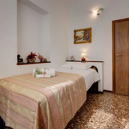 Hotel San Samuele-3