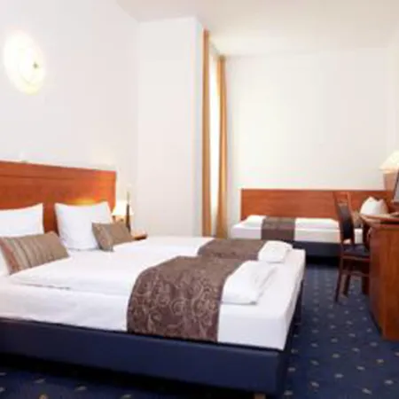 Hotel Atrium Charlottenburg-3