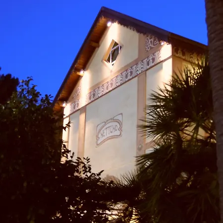Suite Hotel Nettuno-3