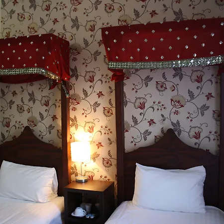 Islington Inn-2