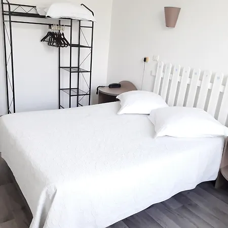Au Nouvel Hotel-2