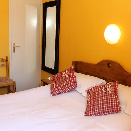 Hotel Du Chateau-3