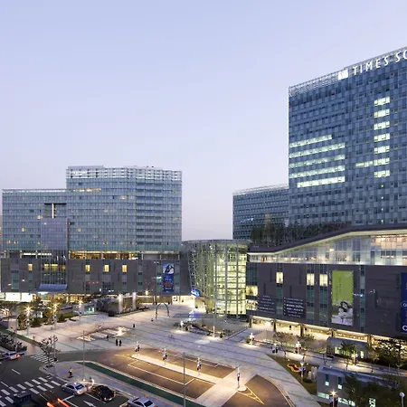 Courtyard By Marriott Seoul Times Square-3