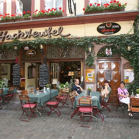 Hotel-Restaurant Hackteufel-2